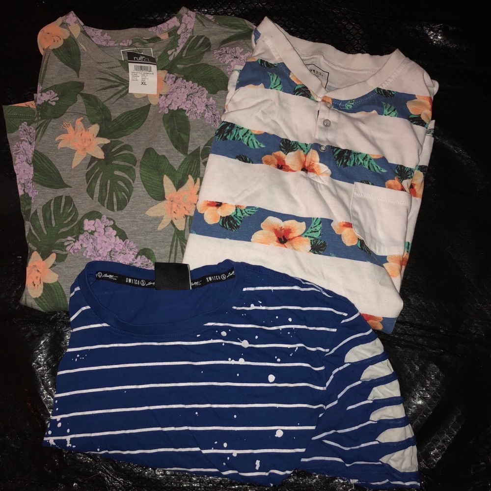 Rue 21 Guy. Size XL NWT